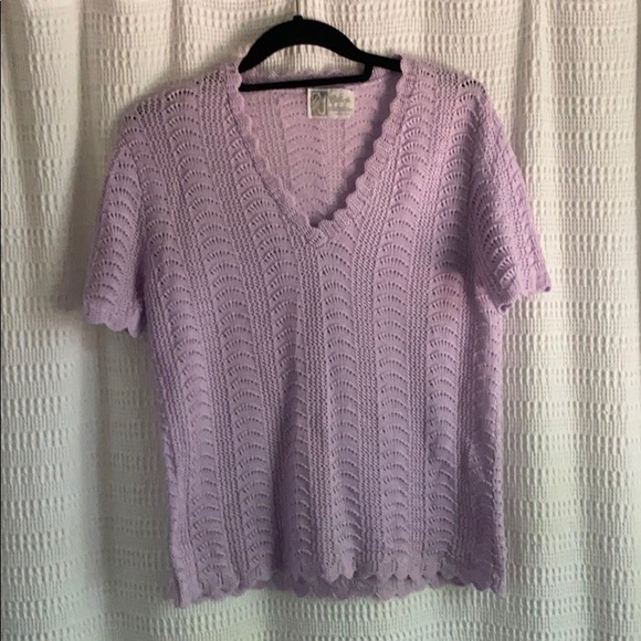 Vintage light purple sweater. Excellent condition. - Picture 1 of 2